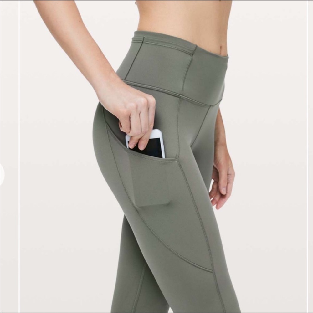 Lululemon Fast and Free Sage Gray Leggings 6